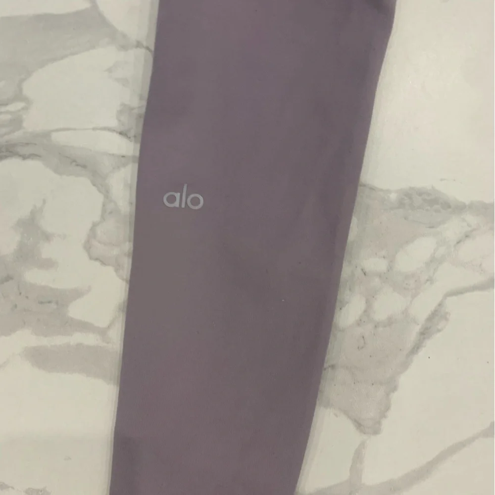Alo Yoga High-Waist Airbrush Legging Sz XXS Purple Dusk